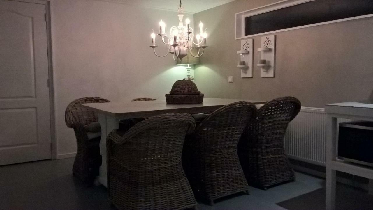 Wol Thus Villa Paesens ภายนอก รูปภาพ